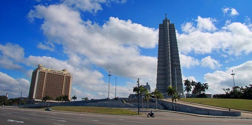 Havana city tour - Revolution Square