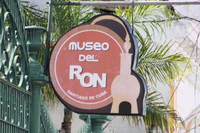City Tour Santiago: Café, Tabaco y Ron City Tour Santiago: Coffee, Tobacco and Rum