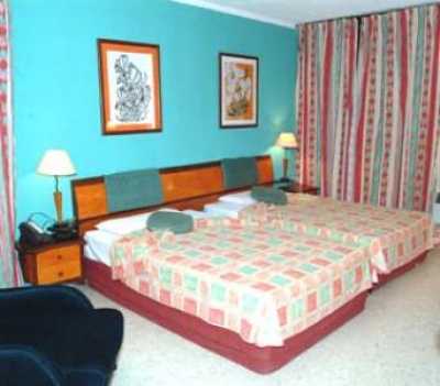 Gran Caribe Villa Cuba - Triple Room - All Inclusive Villa Cuba - Triple by No