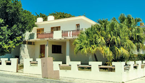 Villa Los Pinos - Casa de 3 Habitaciones Villa Los Pinos - 3 room house by No